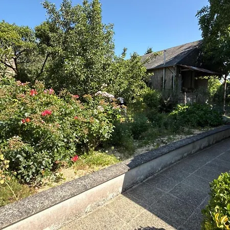 度假居 Les Rosiers