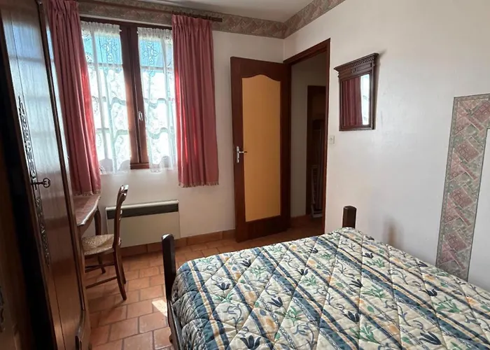 Les Rosiers * Thurageau